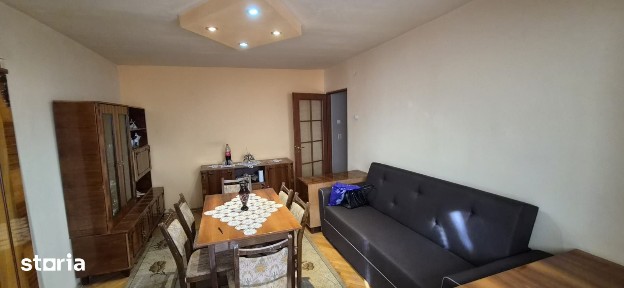 Apartament 2 camere zona Dambovita 220 euro