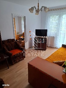 Apartament de închiriat cu 2 camere,zona Dacia,la 10 minute de centru