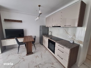 Garsoniera, 30 mp plus balcon, str Daliei
