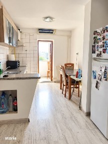 Apartament de vanzare, 52 mp, zona Rovine