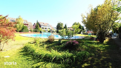 Vila partial mobilata in complex cu piscina | 2 garaje