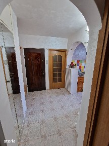Apartament 2 camere, decomandate,an 1991, etaj 4/4, Ploiești 9 Mai