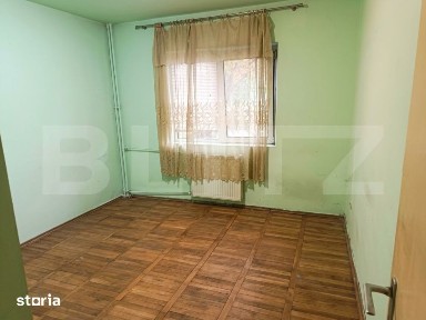 Apartament 4 camere, 65 mp, zona Mihai Bravu