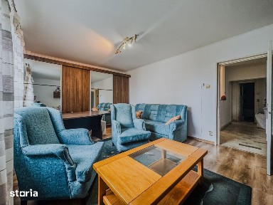 Apartament decomandat, etaj intermediar, 2 camere/Zona The Office Cluj