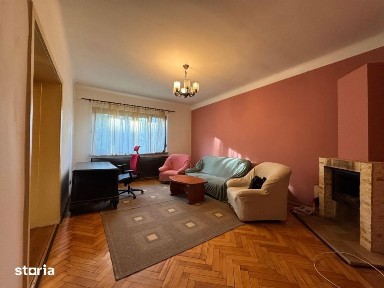 Apartament cu 2 camere de inchiriat in Centru - zona Facultatii de L