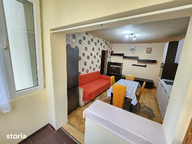 Inchiriez apartament cu 3 camere in Șagului