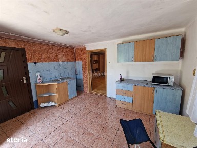 Resita Apartament Et.1 Curte Comuna