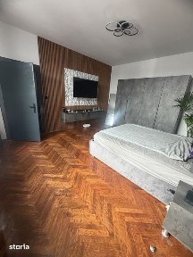 Studio renovat integral in Centrul Vechi Brasov |