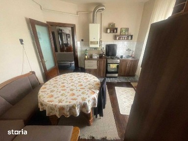 Apartament de vanzare in zona centrala