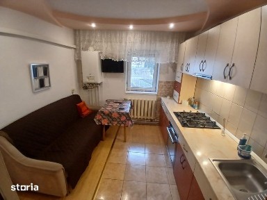 Inchiriez apartament cu o camera parter 40 mp