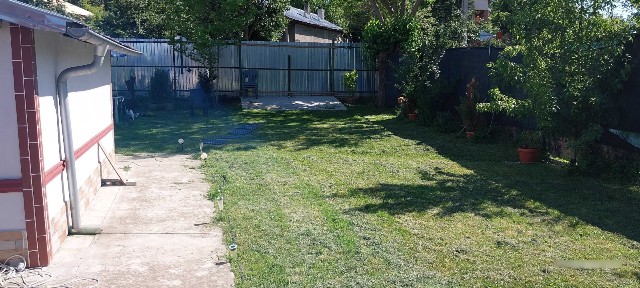 Casa langa bucuresti la sosea cu panouri solare