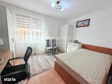 Apartament 2 camere, etaj 2, balcon, zona Centrala - 80.000 euro