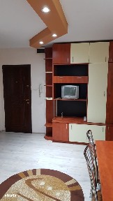 3 camere confort unu Aem Soarelui bloc izolat Centrala gaz amenajat