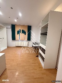 Apartament 3 camere de inchiriat,la casa cu curte,Mehala