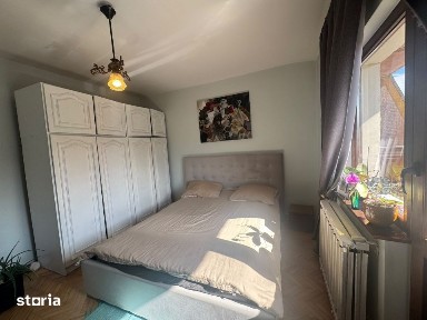 Vanzare apartament 3 camere DECOMANDAT, 74 mp, zona pod Calvaria