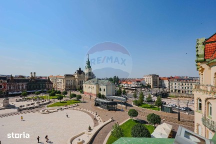 Apartament cu 2 camere de închiriat cu priveliște spre Piața Unirii