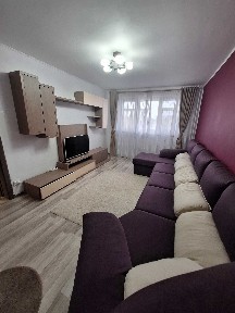 Vând apartament 3 camere decomandat