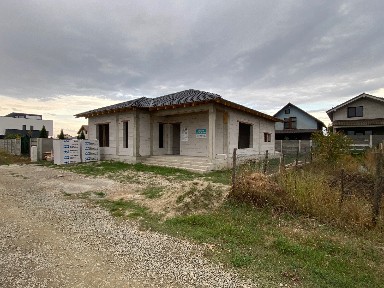 Casa de vanzare.