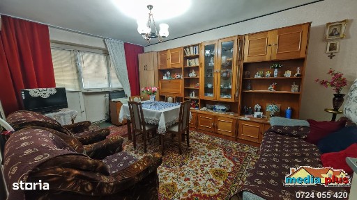 Apartament de vânzare cu 2 camere decomandat, Micro 18!