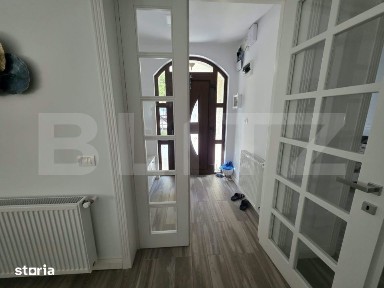 Casa de vanzare, 224.50 mp, Sinaia