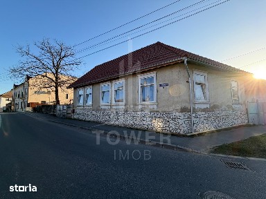 Casa cu teren de vânzare în Ocna Sibiului - zona Vis-a-Vis de Ștrand