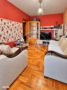 Apartament de vanzare cu 3 camere in zona Nufarul, Oradea