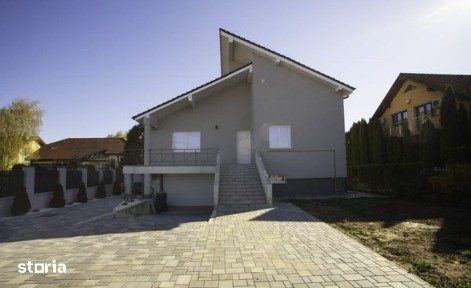 VILA IN SANTANDREI