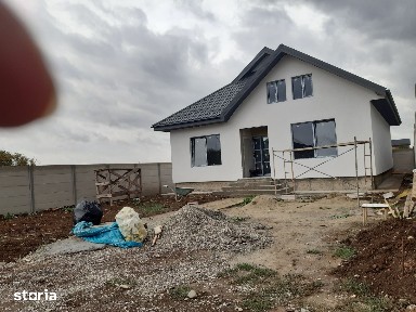 Pantelimon Ilfov,parter+mansarda neamenajata,4 camere 2 bai,333mp