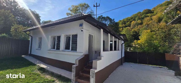 CASĂ DE VÂNZARE ÎN GĂTEJEȘTI, BĂILE GOVORA! PREȚ 89.500 EURO