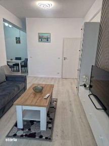 Inchiriez apartament