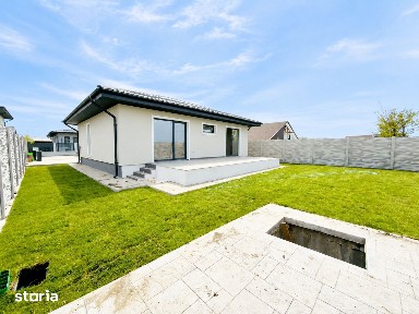 Casa de vanzare Individuala 4 camere - 370 mp, Com. Berceni - La cheie
