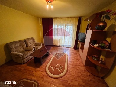 Apartament etajul 2 zona 1 Mai