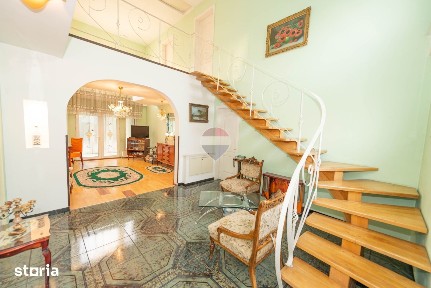 Casa individuala de vanzare 153 mpu, central Ploiești, curte, garaj