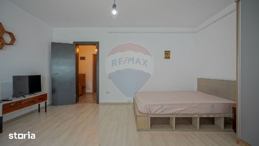 Garsoniera de inchiriat, Subcetate Residence