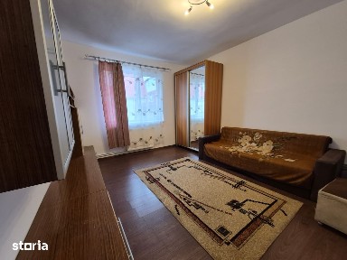 Victoriei, zona Pronto, apartament cu o camera,etaj 1