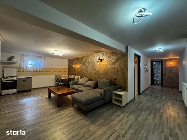 DE VÂNZARE | Apartament 3 camere | 74 mp | Demisol | Borhanci