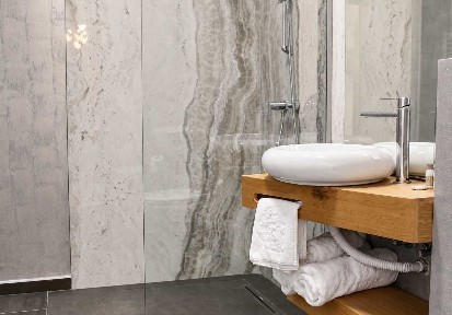 Garsonieră Hotel Azimuth, Mamaia Nord - 250 €/lună, până în aprilie 2027