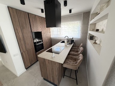 Apartament Buna Ziua, Hotel Italia