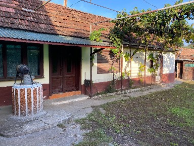 Casa vânzare Vadul-Crisului (locatie superba/oportunitate rară)