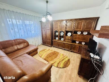 De închiriat apartament cu 2 camere etajul 3 zona Pietris/Casa Armatei
