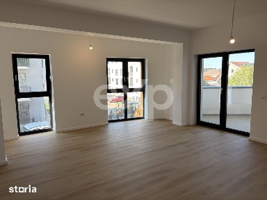 Apartament 2 camere,decomandat, etaj 1, lift, tractorul nou, Coresi