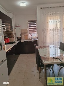 Tomis Plus Maurer, de inchiriat apartament 3 camere, gaze, mobilat
