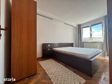 Apartament 3 camere, decomandat, zona Mihai Viteazul