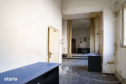 Apartament la casă central- front stradal comercial- 123 mp utili