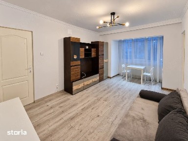 Spitalul Judetean, etaj intermediar, Disponibil imediat