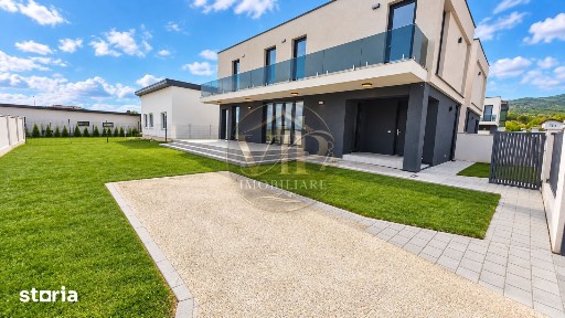 Casa individuala cu 4 camere,386 mp teren,Micesti