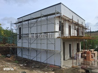 Vila de vanzare Breazu cu 600 mp teren