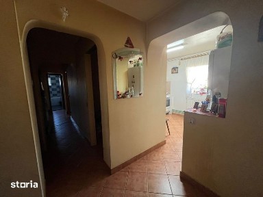 Apartament de vanzare 3 camere Popesti Leordeni