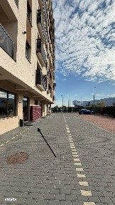 Spatiu Comercial 72 mp, amenajat, mobilat, parcari