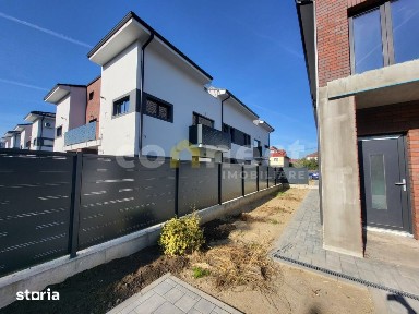 Apartament de 100mp, cu 70mp curte.